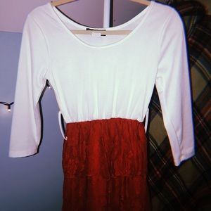JUNIOR’S RED AND WHITE DRESS